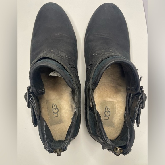 UGG Patsy Black Ankle Boots - Picture 3 of 9